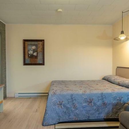 Motel Claude Degelis ภายนอก รูปภาพ