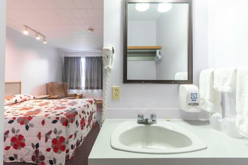 Motel Claude Degelis ภายนอก รูปภาพ