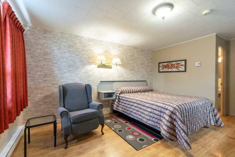 Motel Claude Degelis ภายนอก รูปภาพ